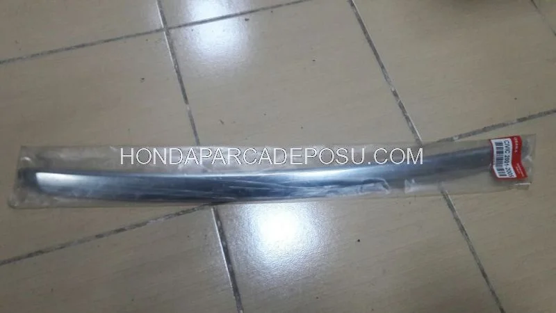 HONDA CİVİC KAPUT UÇ NİKELAJI 2003, 2004, 2005 MODEL